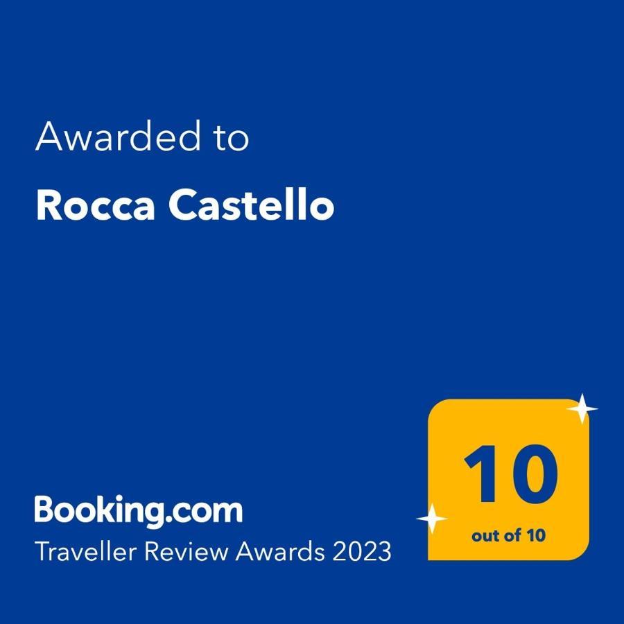 タオルミーナ Rocca Castello Bed & Breakfast エクステリア 写真