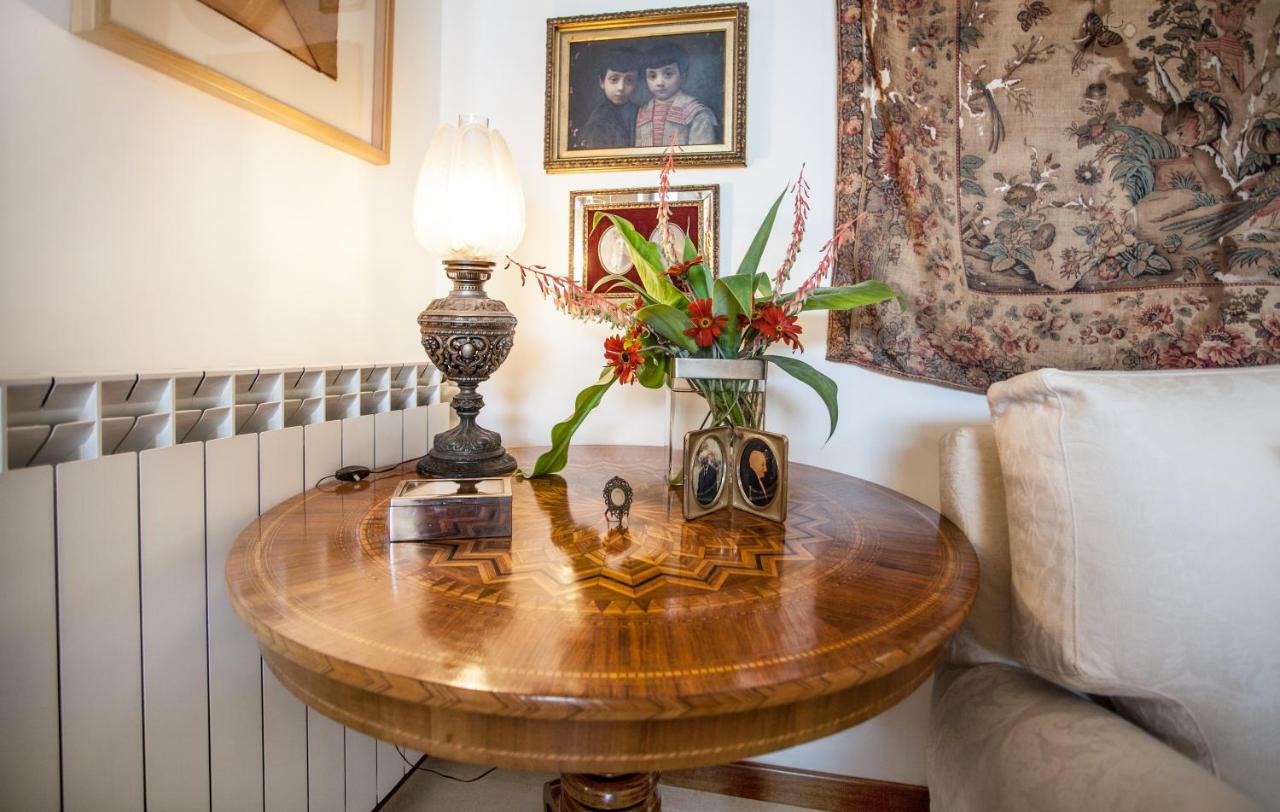 タオルミーナ Rocca Castello Bed & Breakfast エクステリア 写真